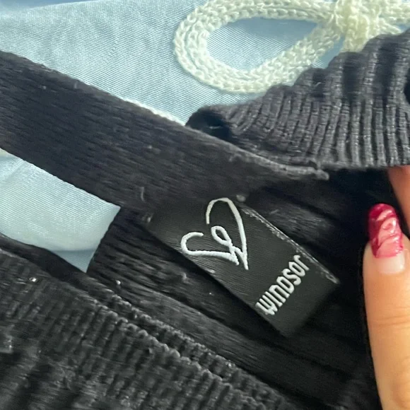 Windsor Black Ribbed Wrap-Crop Sweater - Picture 4 of 6